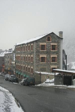Hotel Arinsal Exteriör bild