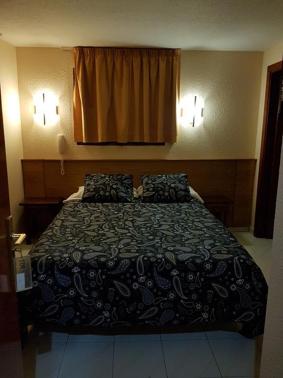 Hotel Arinsal Exteriör bild