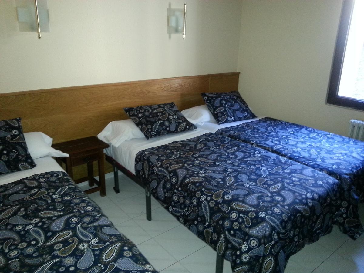Hotel Arinsal Rum bild